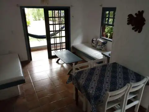 Casa en Alquiler Temporal con 1 cochera