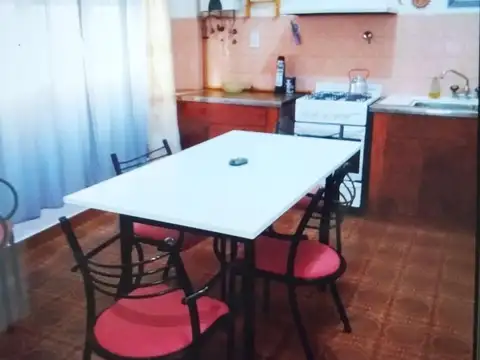 Departamento en venta - 2 Dormitorios 1 Baño - 60Mts2 - Santa Teresita