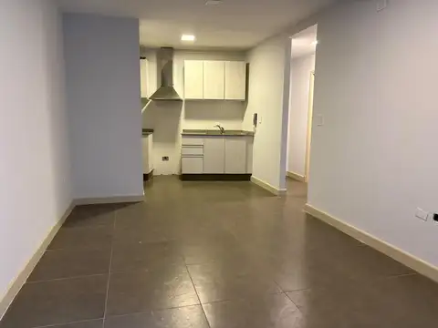 Departamento en Alquiler en Godoy Cruz, $ 480.000