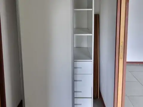 Departamento de 2 amb. en venta en Moron Sur