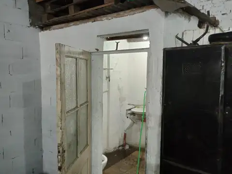 Local en Venta 90 años