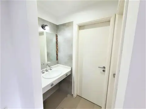Departamento en Alquiler en Berazategui, $ 900.000