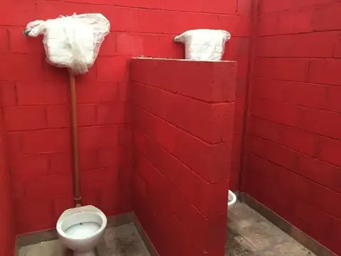 Galpon en Venta 40  mts Fondo