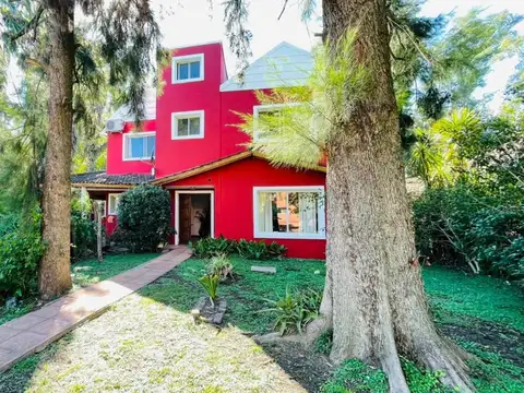 Casa en Alquiler de 3 dormitorios