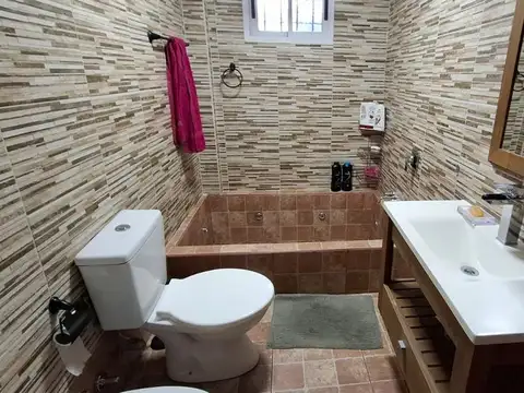 Venta PH 5 ambientes con quincho patio y terraza