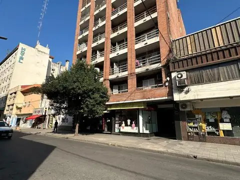 DEPARTAMENTO EN VENTA - 2 DORM - CRISOSTOMO ALVAREZ 500