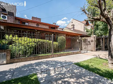 VENTA CASA 5 AMB HAEDO NORTE FONDO PILETA - APTO CREDITO