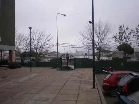 Vendo 2 Amb con espacio guarda coche
