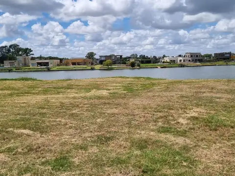 Terreno en Venta en Belen De Escobar, USD 83.000