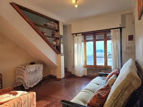 Depto Tipo Casa en Venta de 3 dormitorios