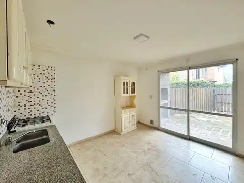 Departamento en Alquiler en Funes, $ 780.000