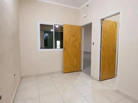GALPÓN - BARRIO MAYORAZ - J. P. LÓPEZ 3173