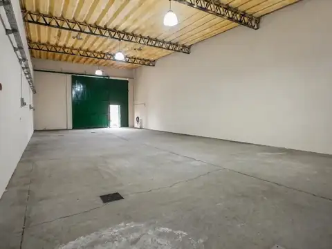 Galpon en Alquiler en Barrio Jardín Mayoraz, $ 3.500.000