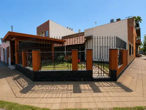CASA 4 AMBIENTES CON COCHERA + LOFT SEPARADO