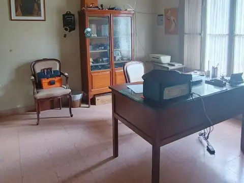 REMAX VENDIMIA VENDE CASA EN CHACRAS DE CORIA