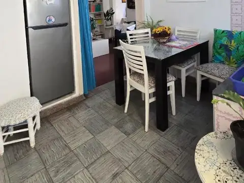 Depto Tipo Casa en Venta en Pompeya, USD 63.000
