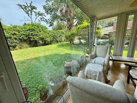Casa 5 ambientes con 3 baños