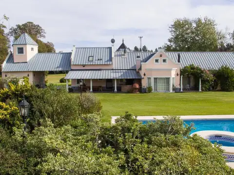 VENTA CHACRA DE 5,5 HS EN HARAS EL ARGENTINO LUJAN