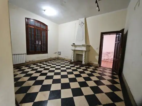 CASA ALTO ALBERDI 4 DORMITORIOS 400M2 LOTE PROPIO