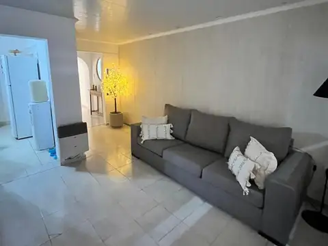 Depto Tipo Casa en Venta de 6 ambientes