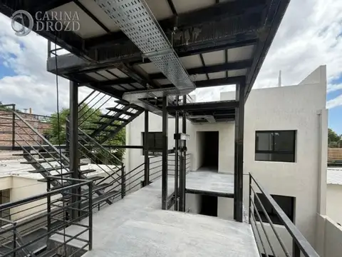 Departamento en venta c/ cochera en Godoy Cruz