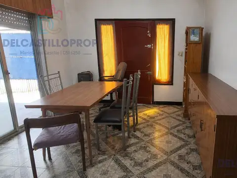 Casa en Venta con 1 cochera