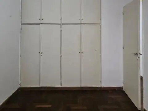 Pasco 1280 , Piso PB