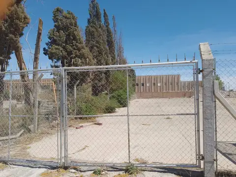 Predio en alquiler. Con garita de seguridad