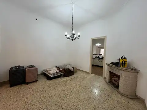 Depto Tipo Casa en Venta 60 años