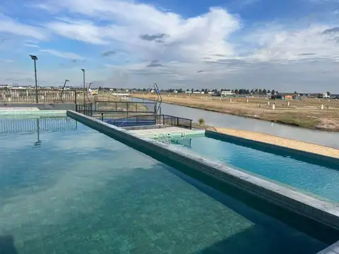 Terreno en Venta en Funes Lakes, USD 45.000