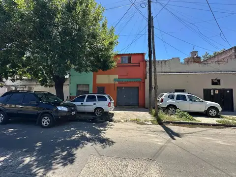 VENTA casa 6 amb A RECICLAR - Parque Avellaneda