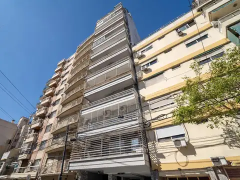 Departamento 4 ambientes en venta en Brandsen al 1700 Barracas CABA