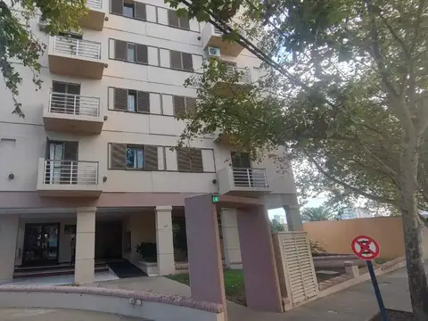 Alquiler departamento M. Rosas 180 Edif. Comahue