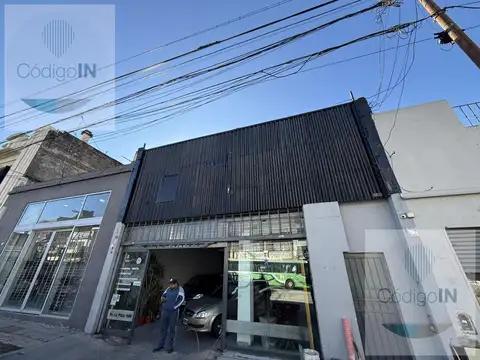 Avenida La Plata 1800