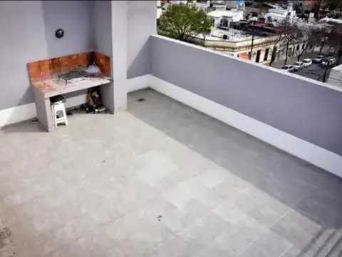 Departamento de 1 dormitorio con TERRAZA EXCLUSIVA