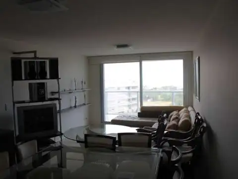 Departamento - Venta - Uruguay, Punta del Este - RBLA. CLAUDIO WILLIMAN 100