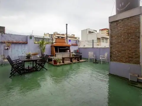 Depto Tipo Casa en Venta de 7 ambientes