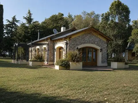 Campo con Bodega Orgánica Certificada en Espartillar de 41 Hectareas Provincia de Buenos aires
