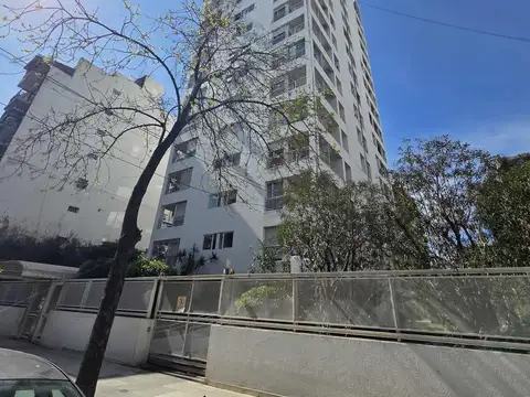 Montañeses 1900, Piso 13