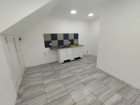 Alquiler oficinas/ deposito Ramos Mejía