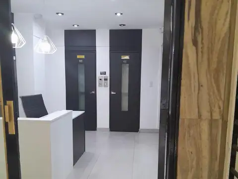 Moreno 2600, Piso 8