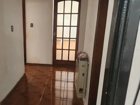 Depto Tipo Casa en Venta de 6 ambientes