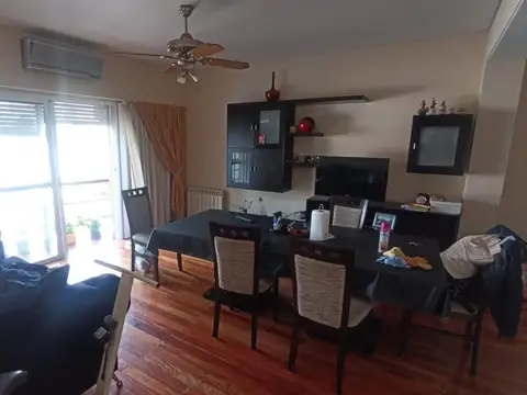 DEPARTAMENTO 3 AMBIENTES C/COCHERA