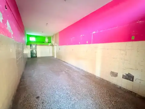 Local en Alquiler 40 años