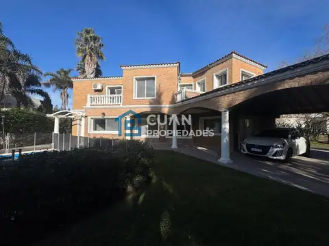 Casa en Alquiler de 4 dormitorios