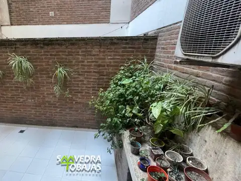 Departamento 4 ambientes con 2 baños