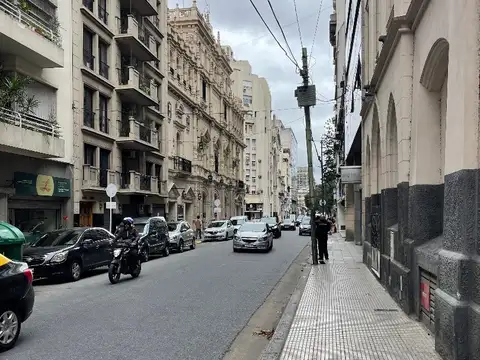 Local en Venta Via Pública