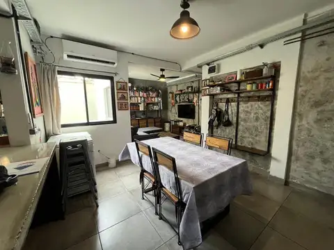 Avenida Hipólito Yrigoyen 2300