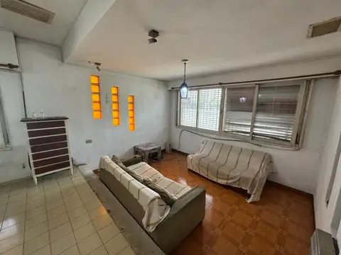 Casa en Venta en Ramos Mejía, USD 215.000