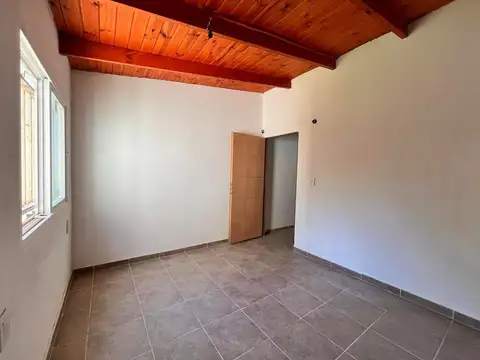 Casa en Alquiler de 1 dormitorio
